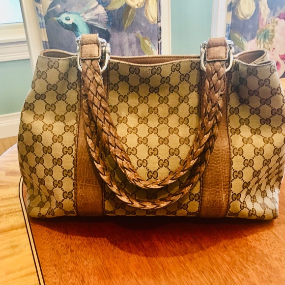 Gucci Brown GG Canvas and Leather Tote. Great Bag! - Picture 2 of 16